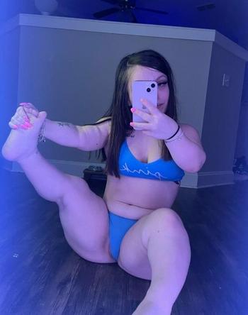 303-265-1443, 24  female escort, Cedar Rapids