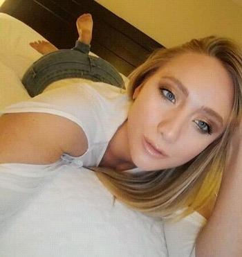 7472161216, female escort, Cedar Rapids