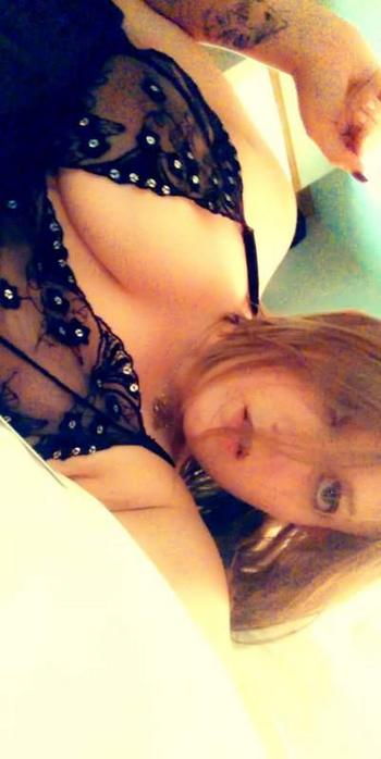 3093242469, female escort, Cedar Rapids