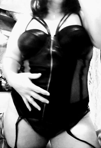 3198818445, female escort, Cedar Rapids